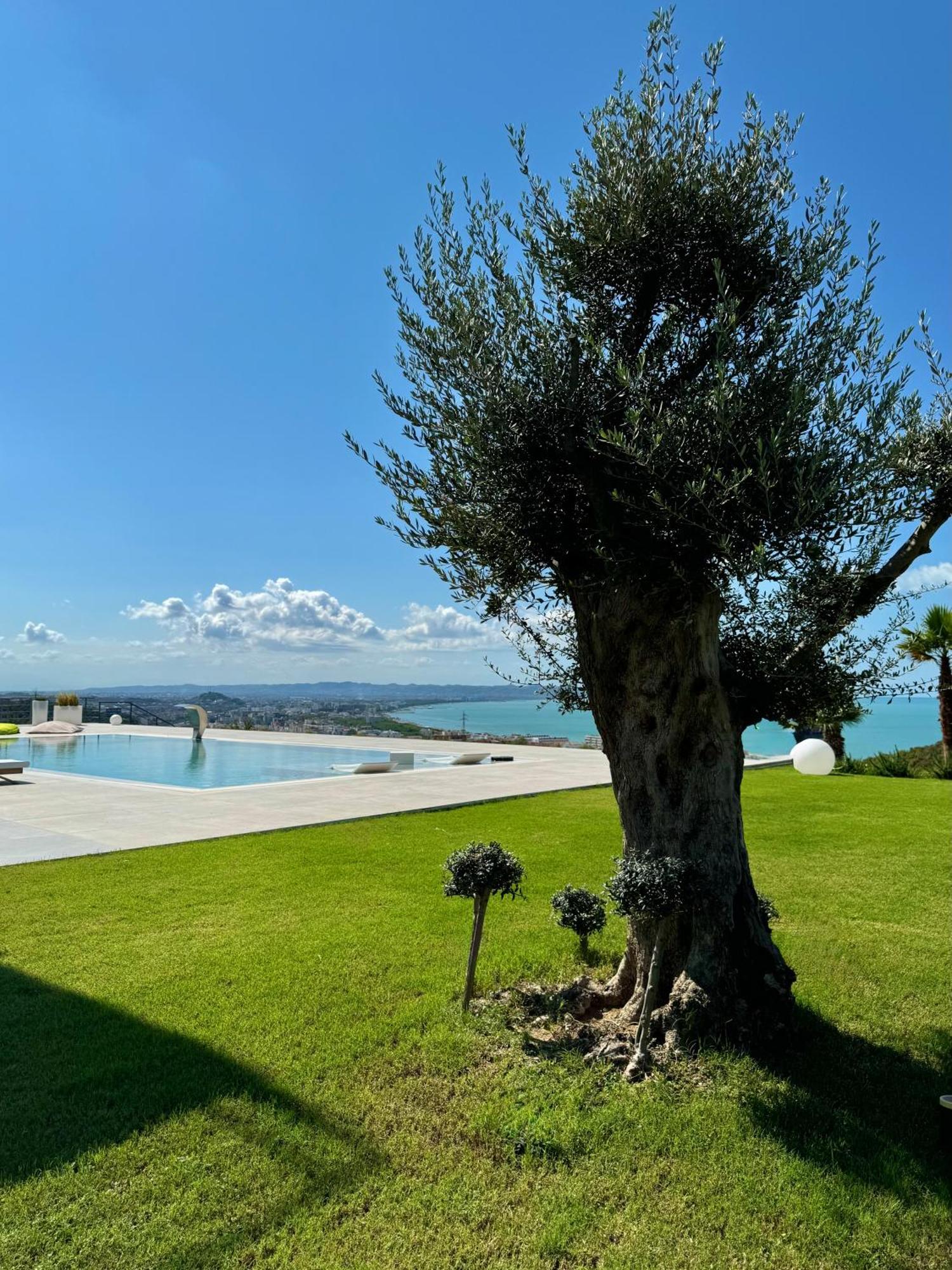 Villa Esmi Durres Kryemëdhenji Exterior photo