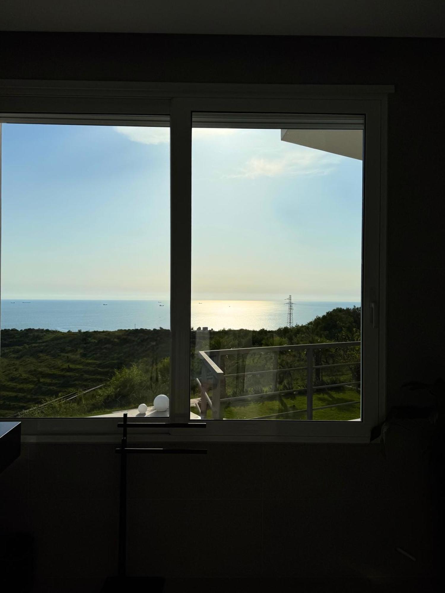 Villa Esmi Durres Kryemëdhenji Exterior photo
